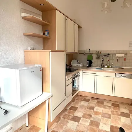 Easy Apartment *