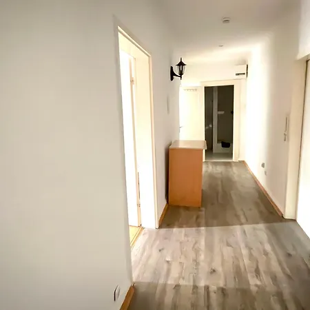 Apartment Easy